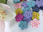 Buttons 14x15mm wood 10 pieces colorful flower 04