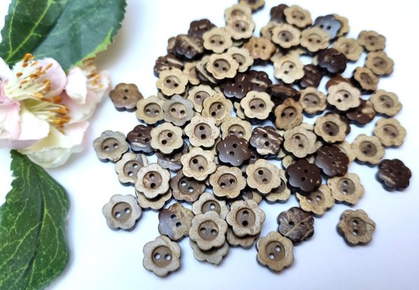 Flowers buttons 12mm coconut wood 10 pieces brown
