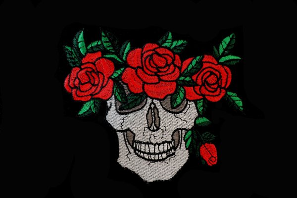 Skull Rosen Bügelbild Applikation Patch03