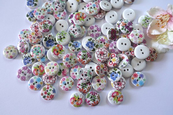 Buttons 15mm wood 10 pieces colorful round flowers