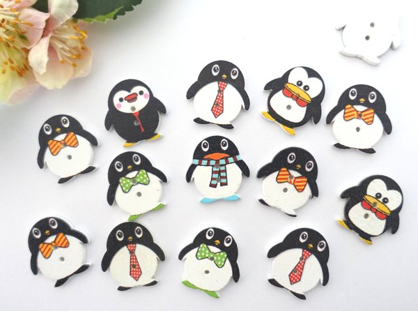 Buttons 24x23mm wood 5 pieces colorful penguin