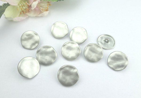 Buttons 18mm round wavy silver eyelet button metal