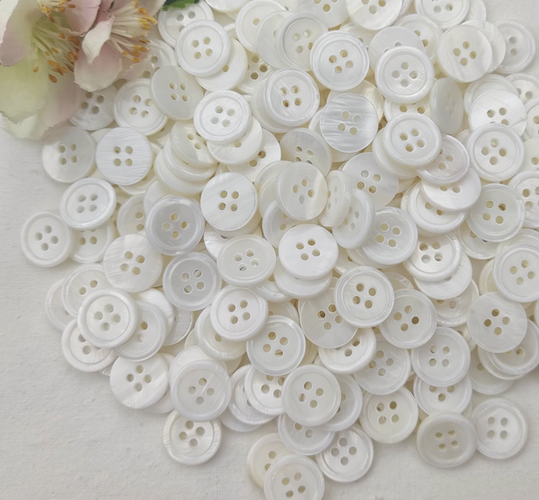 Buttons 12.5 mm mother of pearl 5 pieces white round